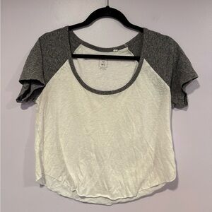 Me‎ to We grey and white baby doll tee